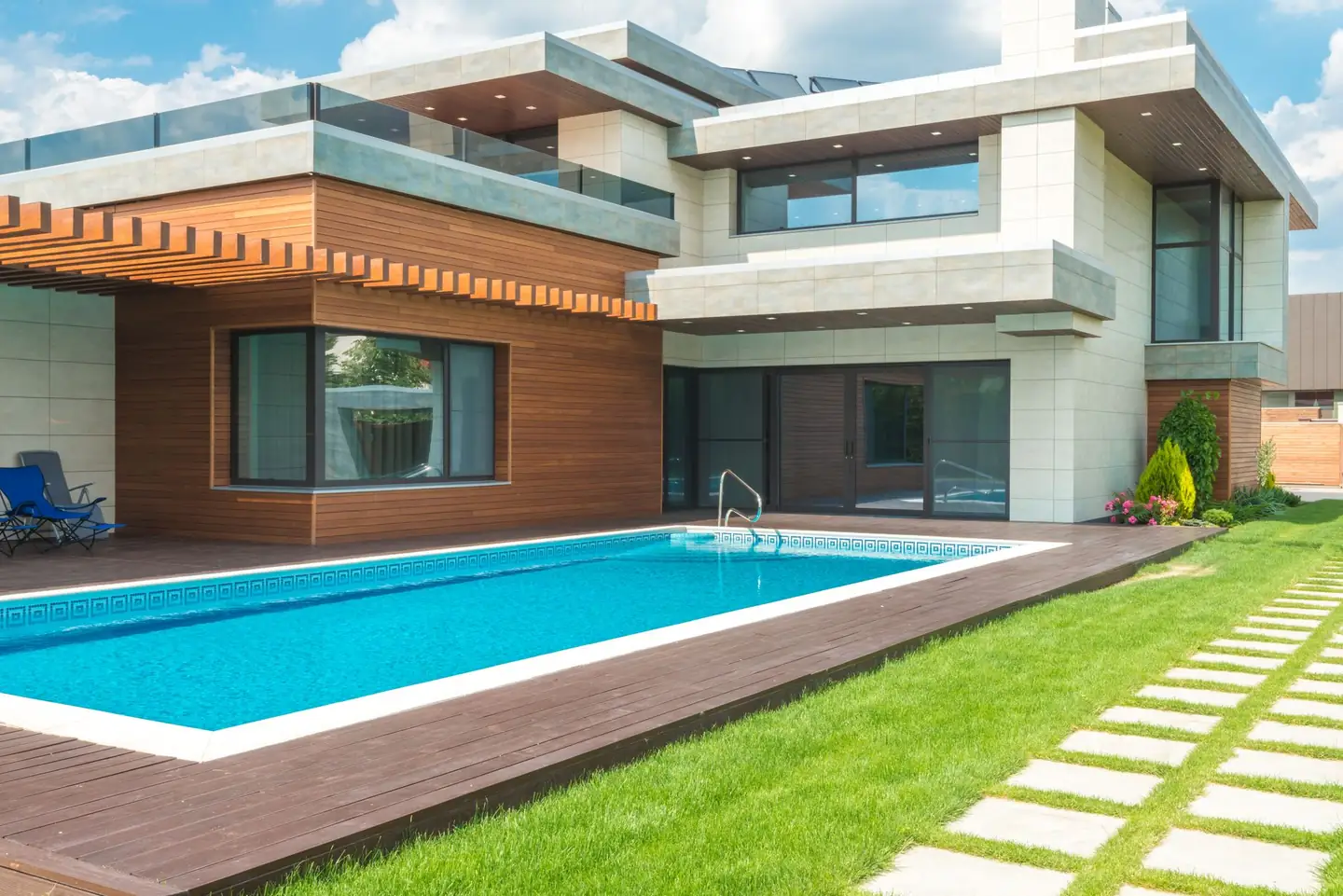 Swimming pool built in Lake Illawarra, NSW